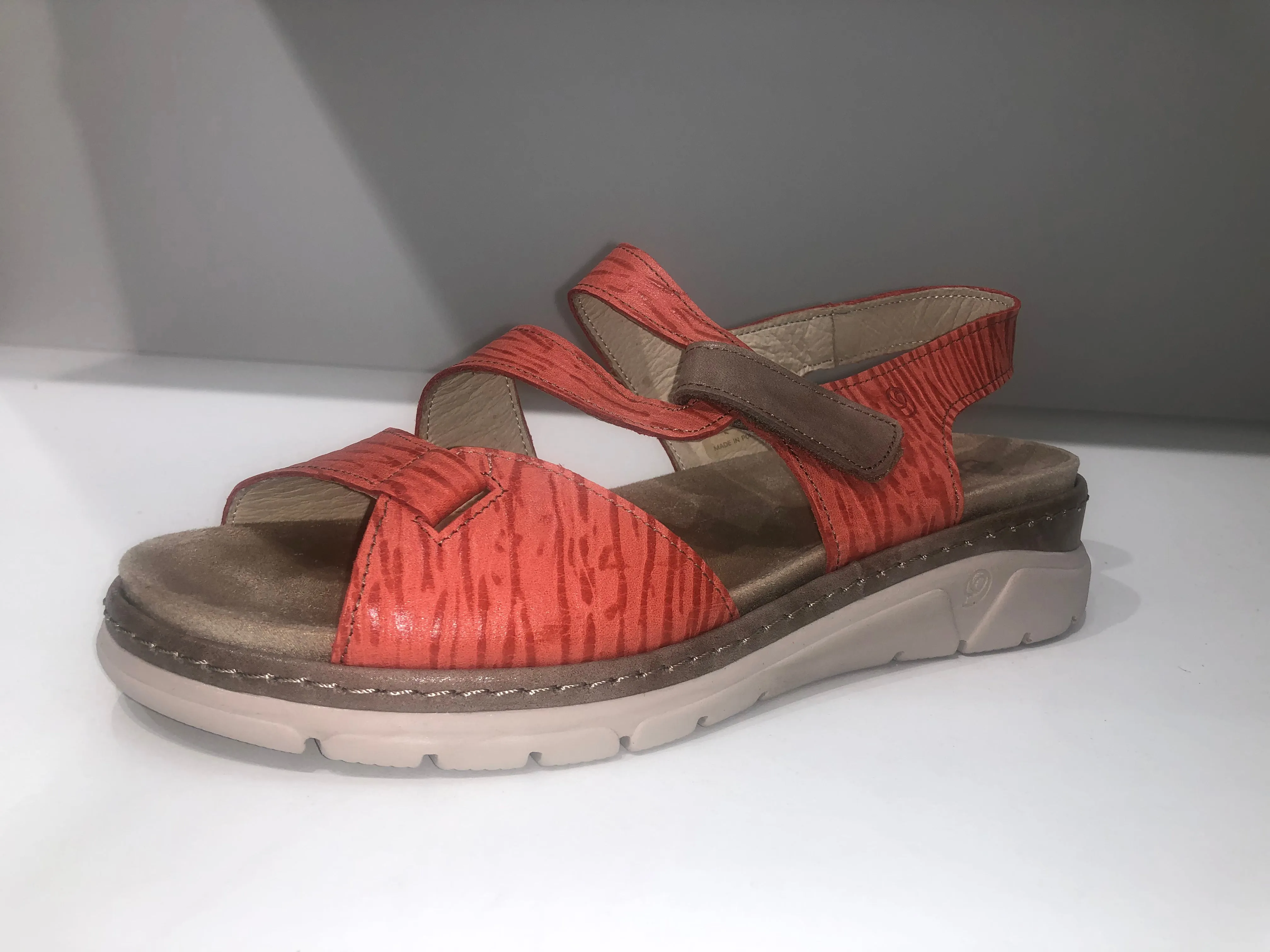 3372 RED
