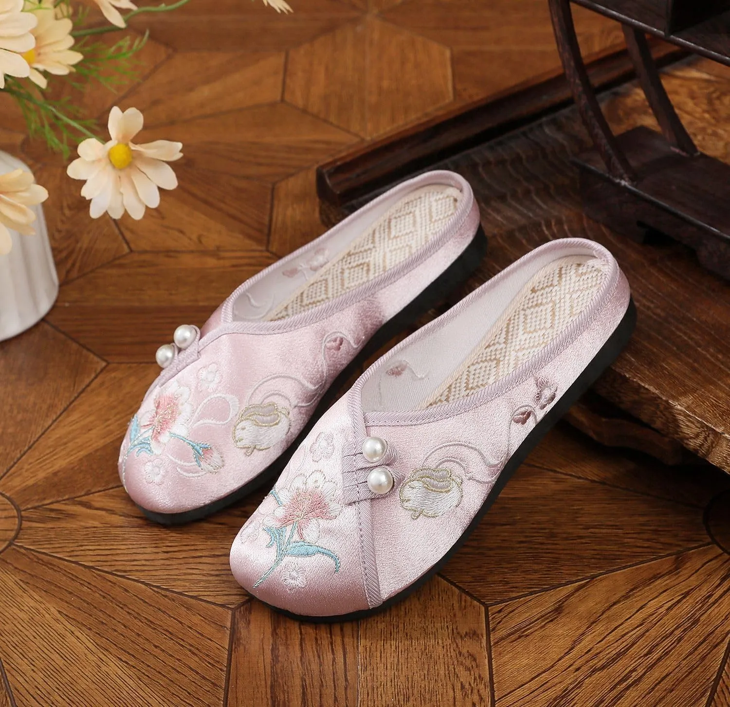 Chinese Slippers for Women Embroidered Mules Slip on - Comfortable Walking Retro Trendy Soft Cute Casual Beach Travel Lightweight Running Standing All Day Business Office Driving Birthday Gifts