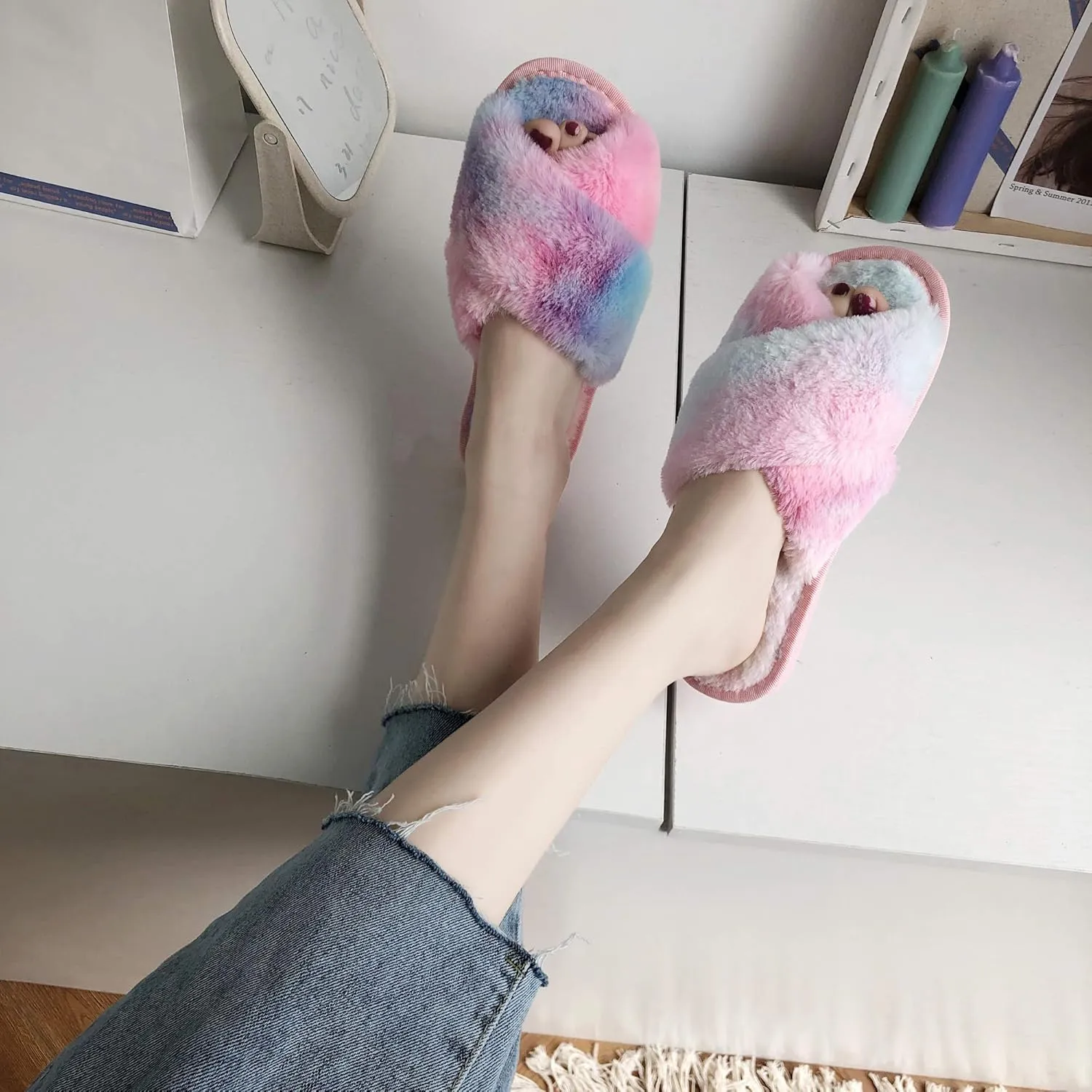 Fericzot Women's Fuzzy Fluffy Furry Fur Slippers Flip Flop Winter Warm Cozy House Memory Foam Sandals Slides Soft Flat Comfy Anti-Slip Spa Indoor Outdoor Slip on