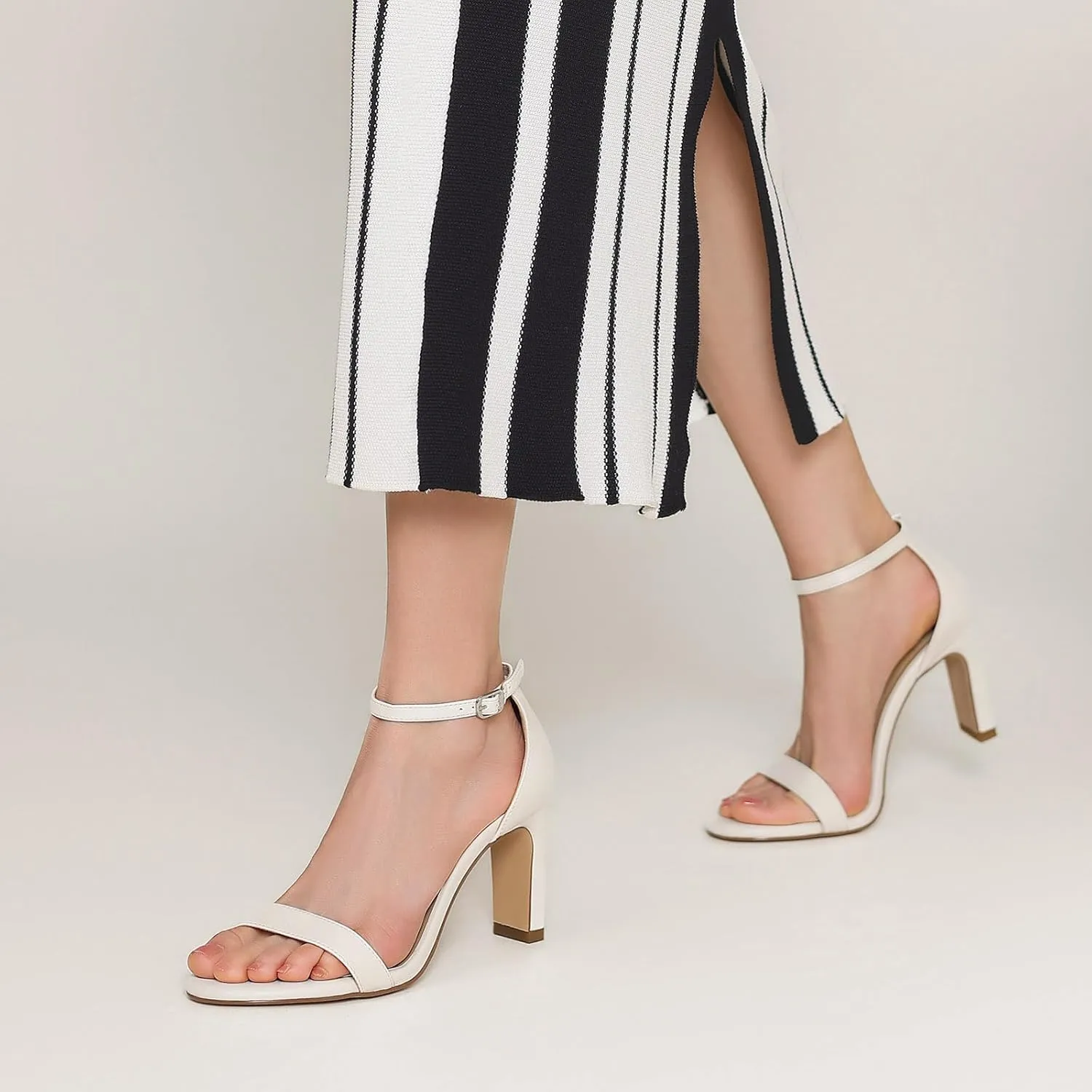 Heels for Women Round Toe Heeled Sandals Chunky High Heels with Ankle Strap Heels for Women Dressy Block Heels