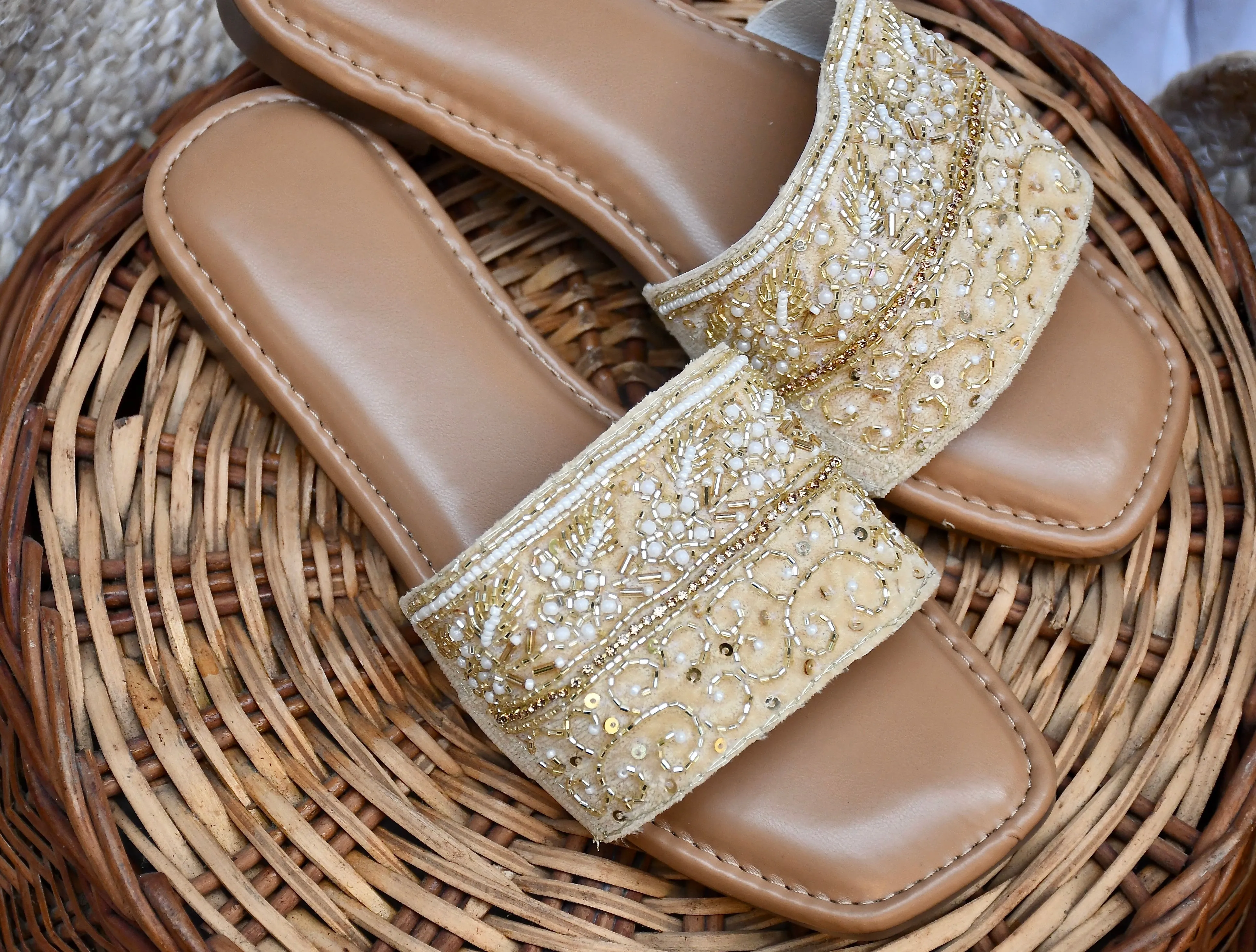 Meira(Off Gold)