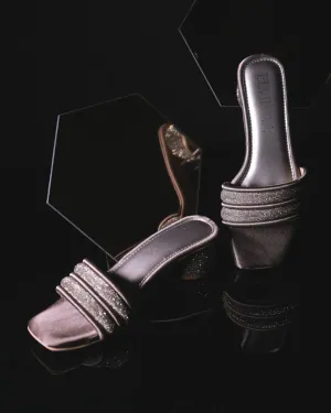 Puffy Diamond strap Flats