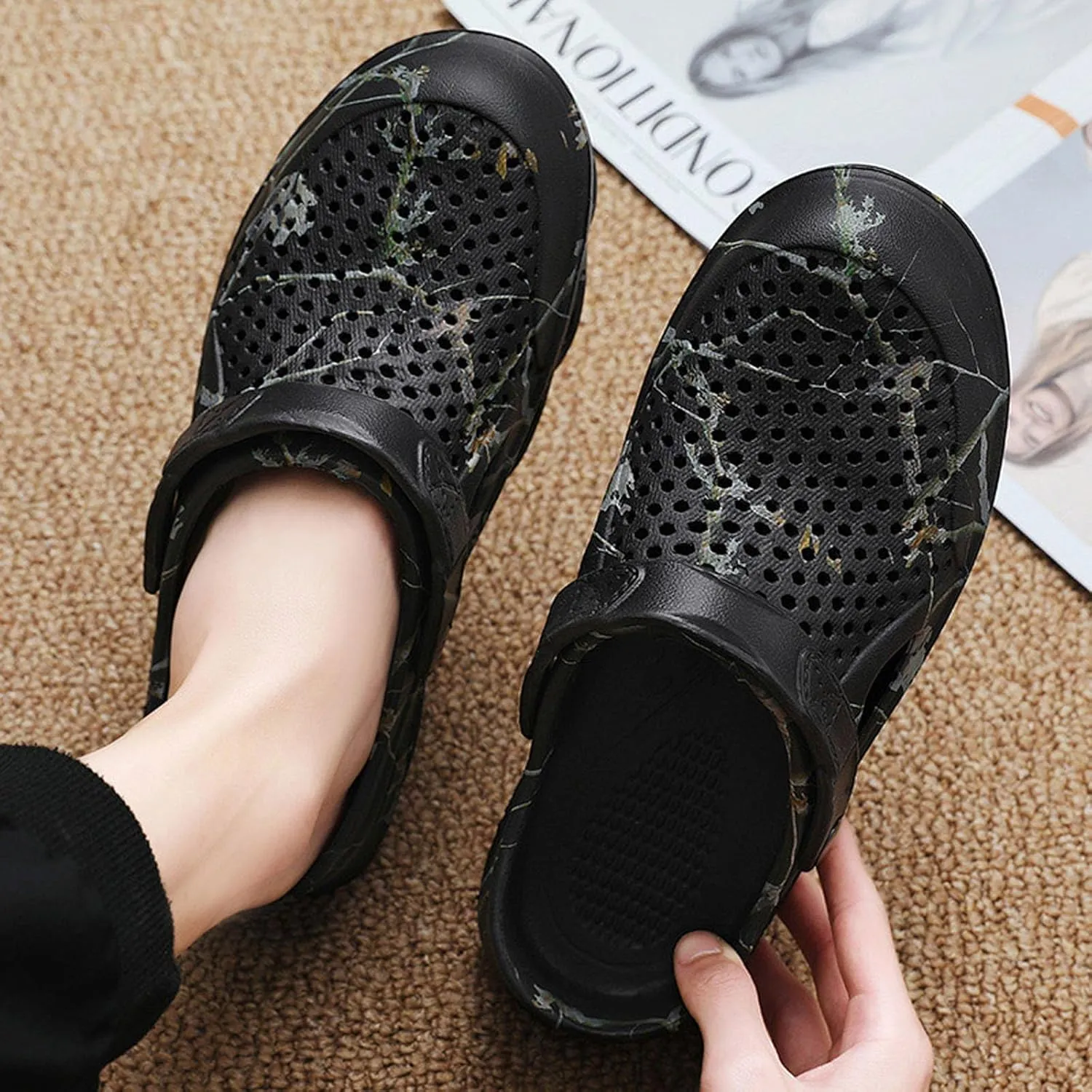 SECHRITE Mens Clogs - Slip-on Garden Shoes Mules for Men - Fashion Outdoor Beach Sandals Cushioned Supportive