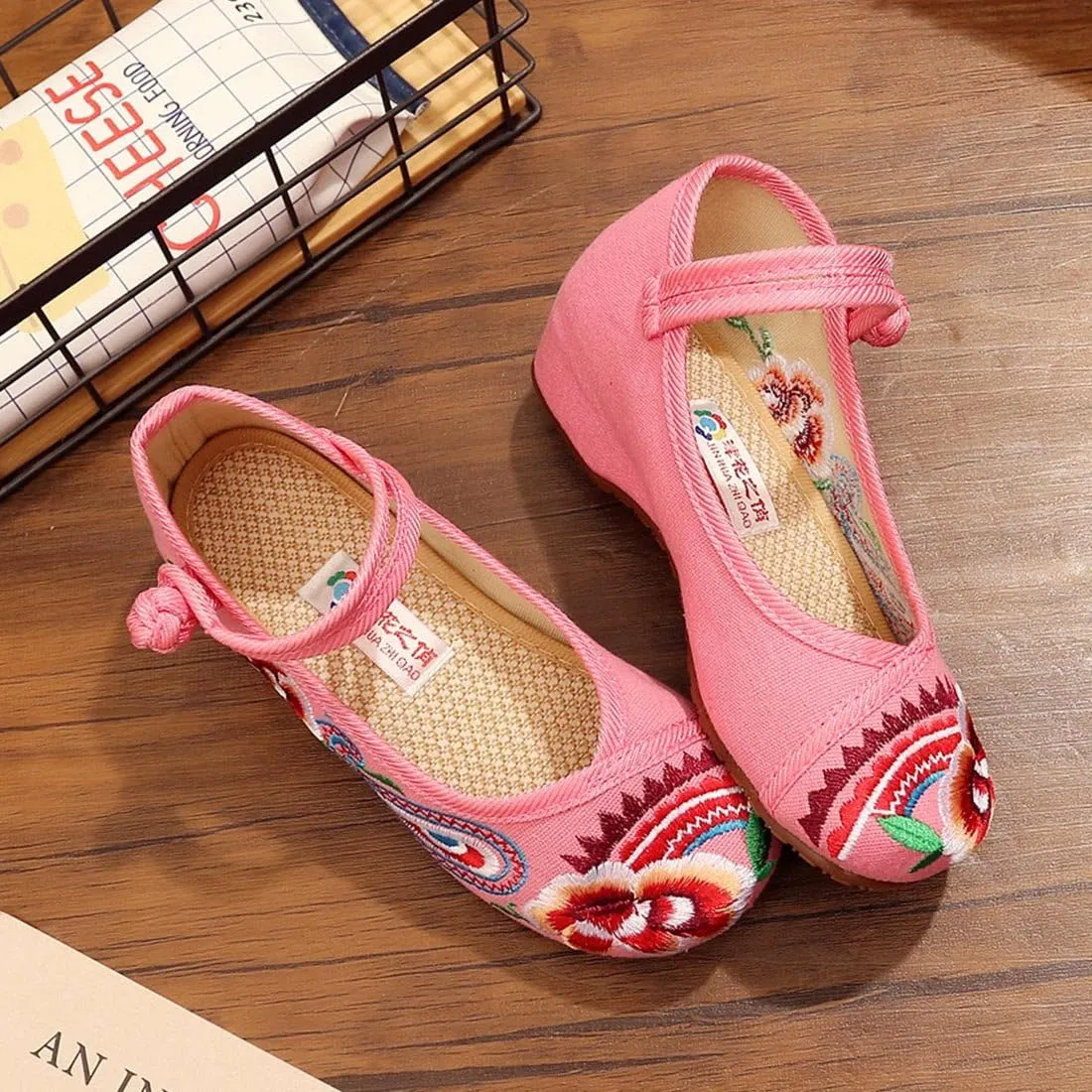 YIBLBOX Girls Chinese Traditional Flower Embroidered Oxfords Shoes Dancing Ballet Canvas Loafers Mary Jane